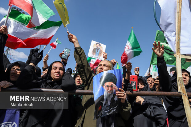 مراسم اربعین رهبر شهید انقلاب در اراک