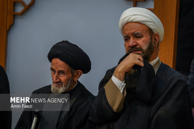 اربعین شهادت رهبر انقلاب در حرم شاهچراغ (ع)