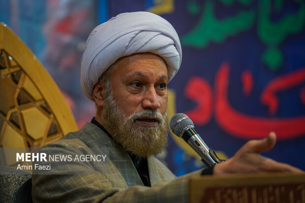 اربعین شهادت رهبر انقلاب در حرم شاهچراغ (ع)