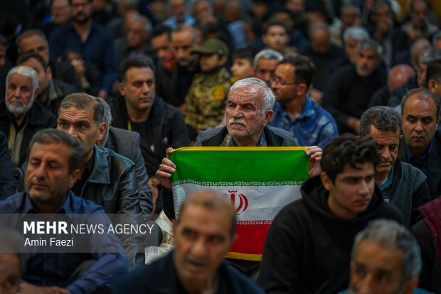 اربعین شهادت رهبر انقلاب در حرم شاهچراغ (ع)