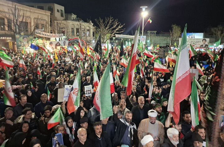 چهل‌ونهمین قرار شبانه مردم تبریز در بیعت با رهبری