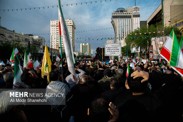 سوگواری اربعین رهبر شهید در مشهد