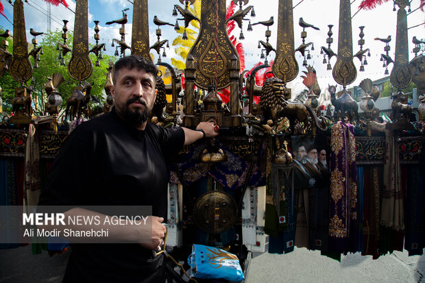 سوگواری اربعین رهبر شهید در مشهد