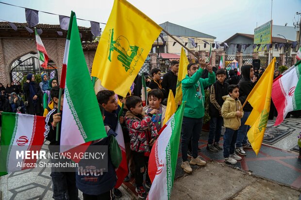 بیعت فرزندان میرزا با سومین امام انقلاب در رشت