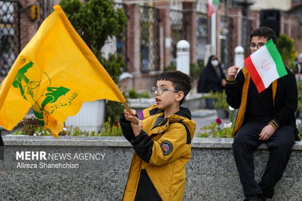 بیعت فرزندان میرزا با سومین امام انقلاب در رشت