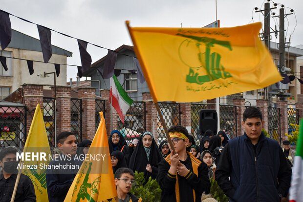 بیعت فرزندان میرزا با سومین امام انقلاب در رشت