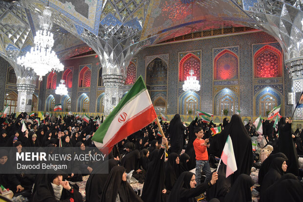 مراسم چهلمین روز شهادت امام شهید امت در حرم رضوی