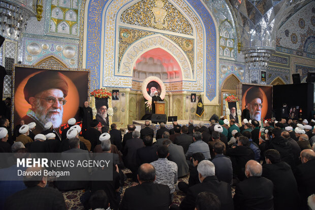 مراسم چهلمین روز شهادت امام شهید امت در حرم رضوی