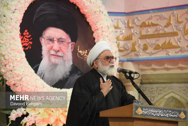 مراسم چهلمین روز شهادت امام شهید امت در حرم رضوی