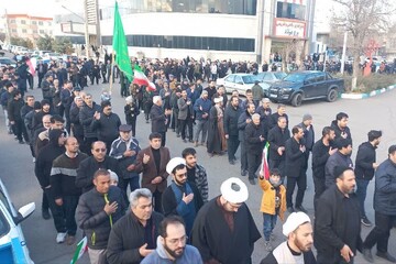 برپایی دسته‌های عزاداری به مناسبت اربعین رهبر شهید در شهرستان سراب