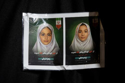 خانواده های شهدای دانش آموز میناب وارد قم شدند