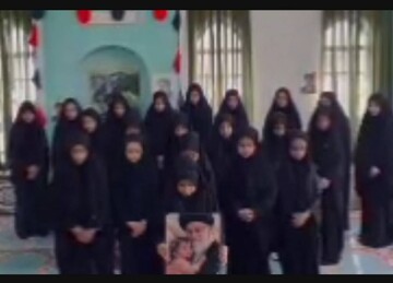 سرود «رهبر شهید» کاری از بچه‌های مسجدی قروه منتشر شد