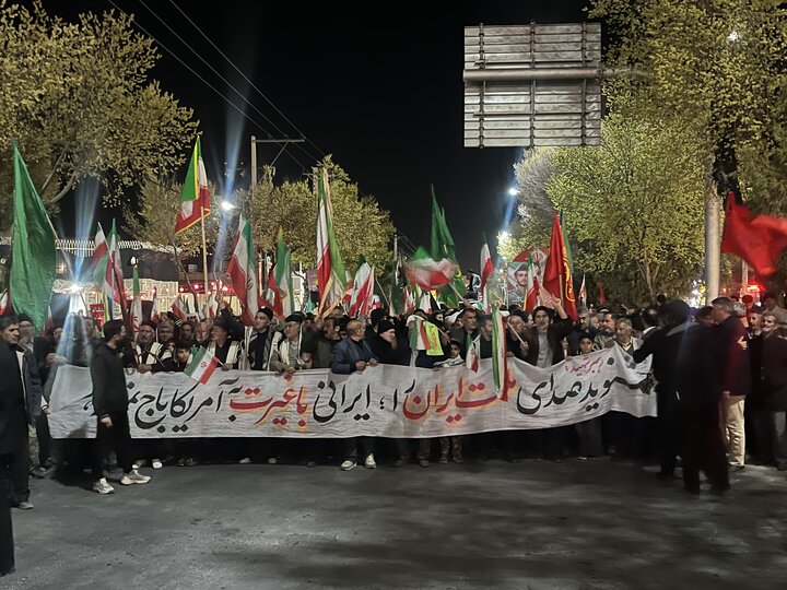 لبیک مردم شهرکرد به سخنان رهبری؛ استمرار حضور پرقدرت در خیابان