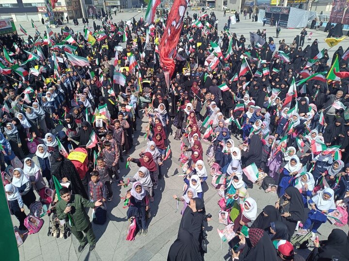 رژه کالسکه سواران در مشهد
