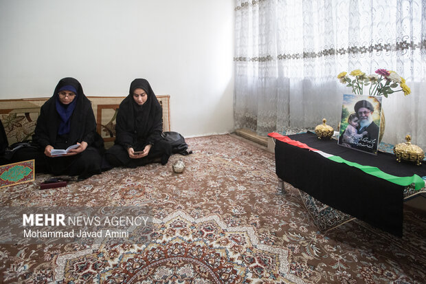 روضه خانگی عزای اربعین رهبر شهید انقلاب در قزوین