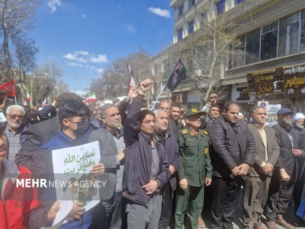 راهپیمایی مردم اردبیل در حمایت از رهبرانقلاب و نیروهای مسلح