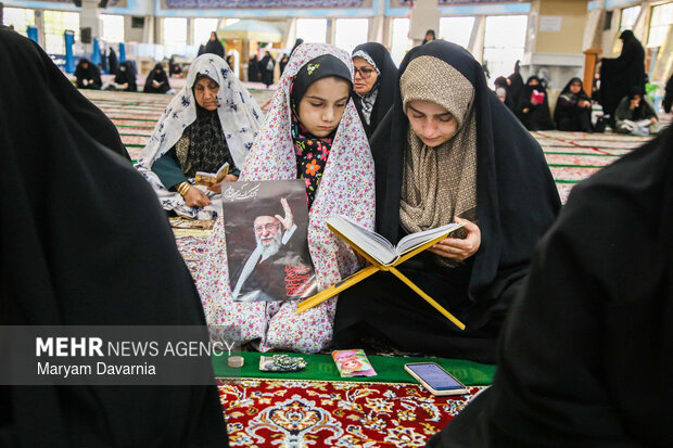 محفل انس با قرآن به مناسبت گرامیداشت اربعین رهبر انقلاب در بجنورد