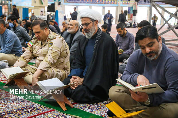 محفل انس با قرآن به مناسبت گرامیداشت اربعین رهبر انقلاب در بجنورد
