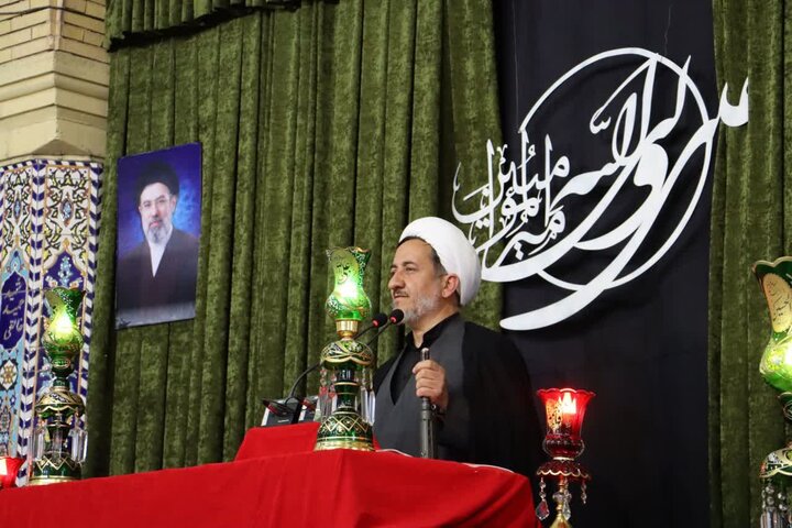 امام جمعه ماهان: دیپلماسی بدون پشتوانه میدان بی‌ اثر است