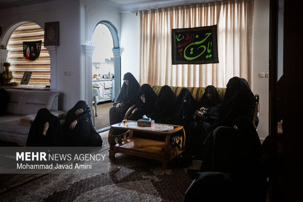 روضه خانگی عزای اربعین رهبر شهید انقلاب در قزوین