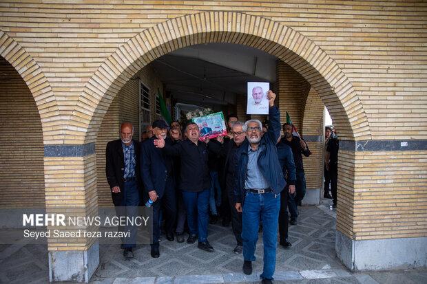 مراسم تشیع شهید دکتر سید کمال خرازی