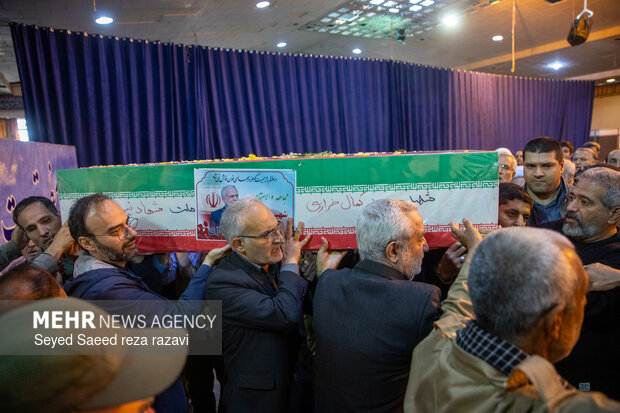 مراسم تشیع شهید دکتر سید کمال خرازی