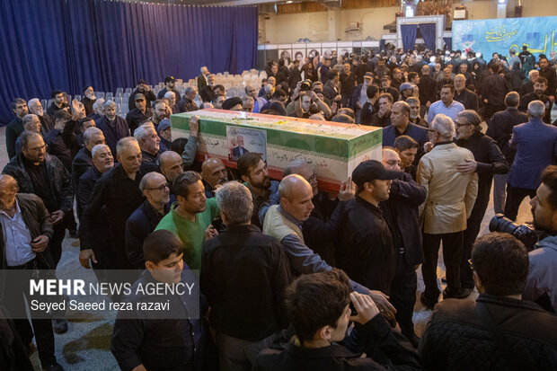 مراسم تشیع شهید دکتر سید کمال خرازی