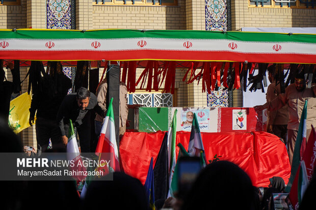 خاکسپاری شهید خادمی در فسا
