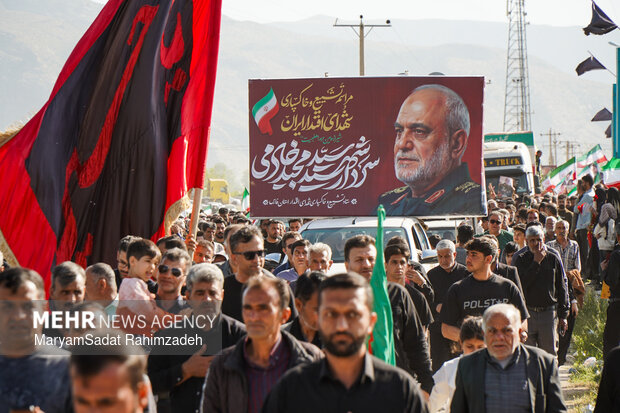 خاکسپاری شهید خادمی در فسا