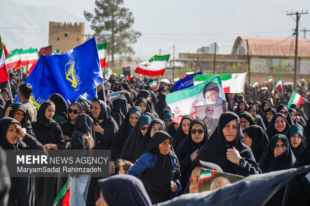 خاکسپاری شهید خادمی در فسا
