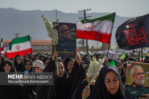 خاکسپاری شهید خادمی در فسا