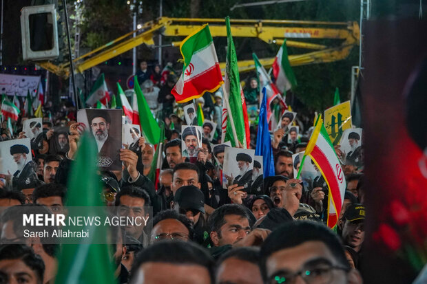 اربعین شهادت علمدار انقلاب در شیراز