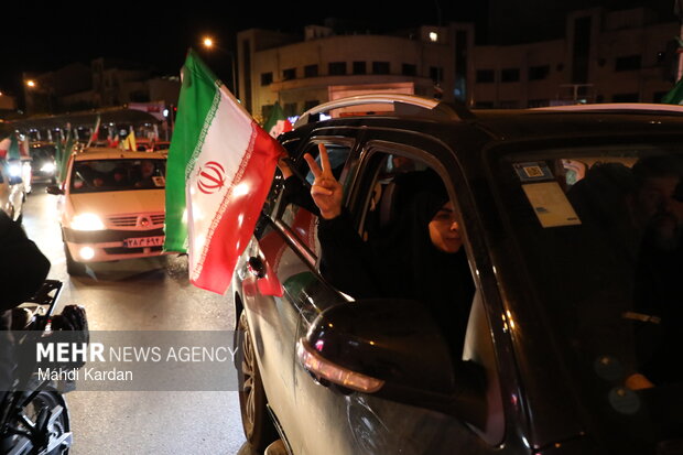 اجتماع حمایت از رزمندگان در مقابله با دشمن آمریکایی - صهیونی