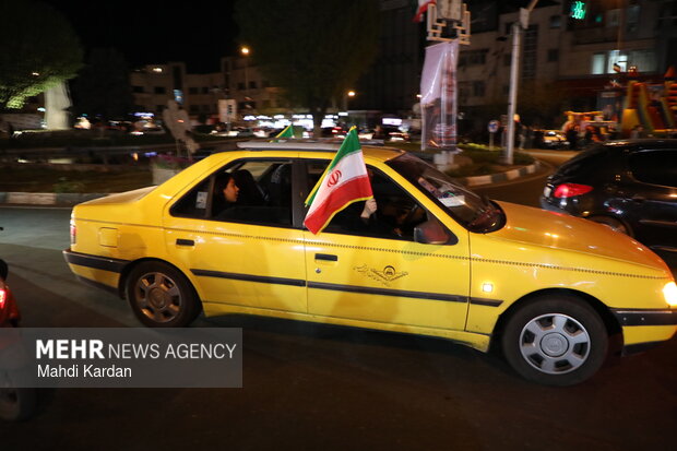 اجتماع حمایت از رزمندگان در مقابله با دشمن آمریکایی - صهیونی