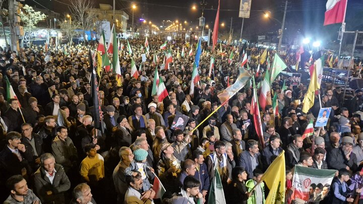 شب‌های بیداری؛ خیابان‌ها گرگان میزبان حضور پررنگ مردم شد