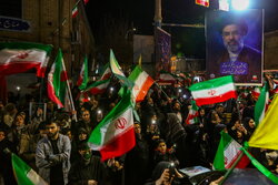 اجتماع باشکوه زنجانی‌ها در نود و یکمین شب حضور در میدان دفاع از وطن