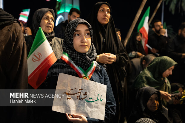 اجتماع مردم گرگان در عزای اربعین رهبر شهید انقلاب