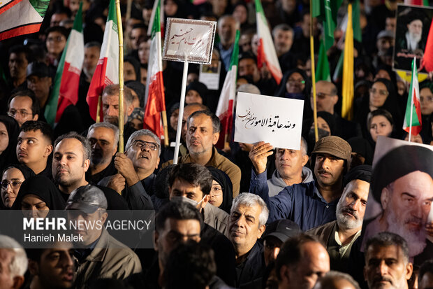اجتماع مردم گرگان در عزای اربعین رهبر شهید انقلاب