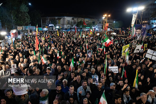 اجتماع مردم گرگان در عزای اربعین رهبر شهید انقلاب