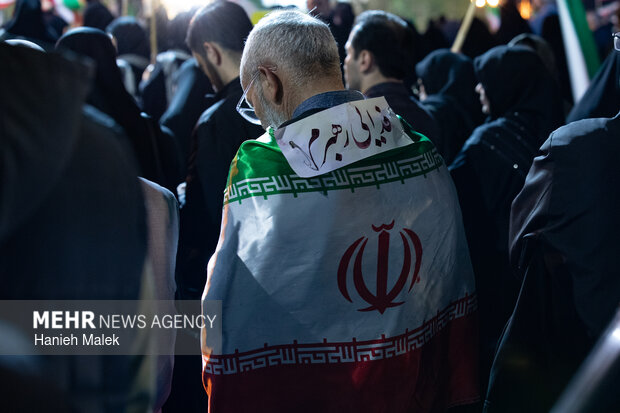 اجتماع مردم گرگان در عزای اربعین رهبر شهید انقلاب