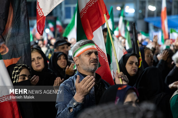 اجتماع مردم گرگان در عزای اربعین رهبر شهید انقلاب