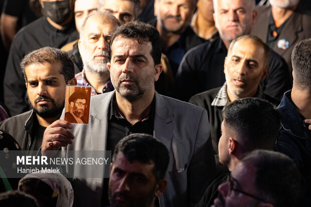 اجتماع مردم گرگان در عزای اربعین رهبر شهید انقلاب