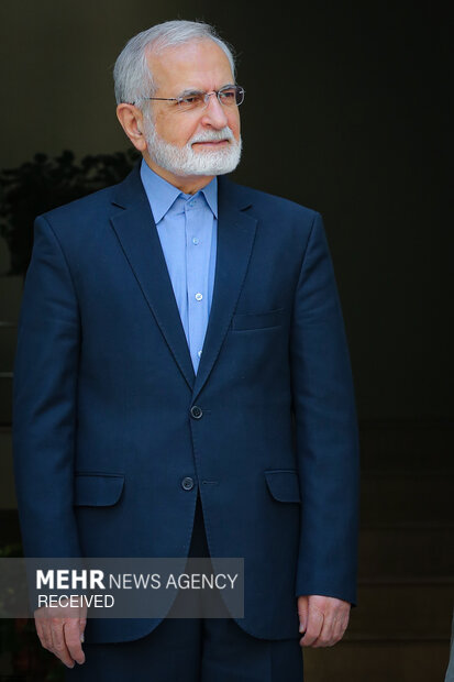 شهید دکتر کمال خرازی