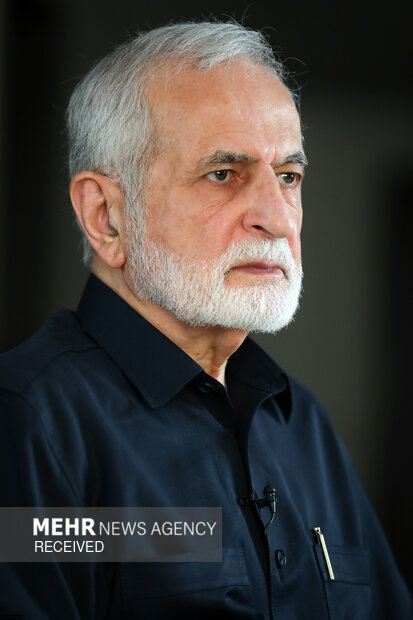 شهید دکتر کمال خرازی