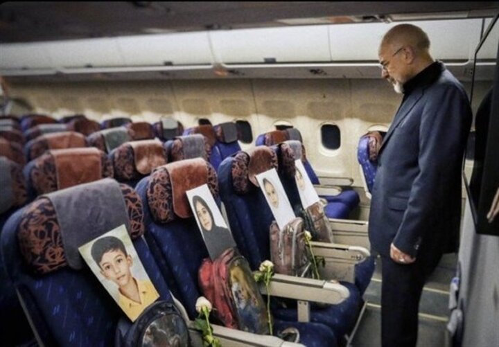 "رفاقي في هذه الرحلة"