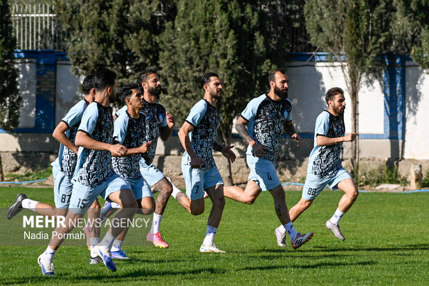 تمدید قرارداد استقلالی ها روی میز مدیران