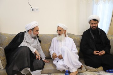 حضور میدانی مردم عامل شکست نقشه دشمن برای تجزیه ایران