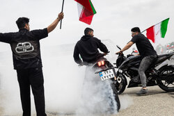 تجمع کاروان خودرویی و موتوری وحدت و اقتدار