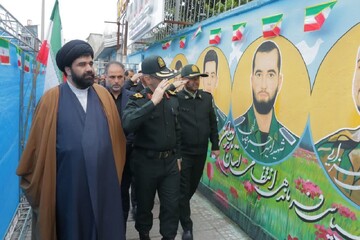 رونمایی از دیوارنگاره شهدای انتظامی مازندران در ساری