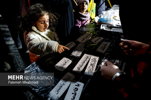 اجتماع حمایت از رزمندگان در مقابله با دشمن آمریکایی - صهیونی